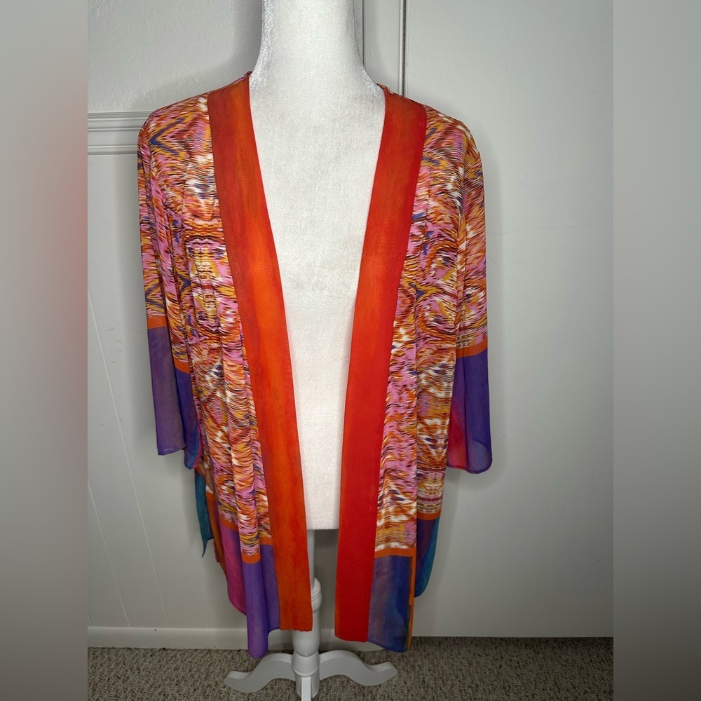Susan Graver Multicolor Patterned Top Size M - image 1